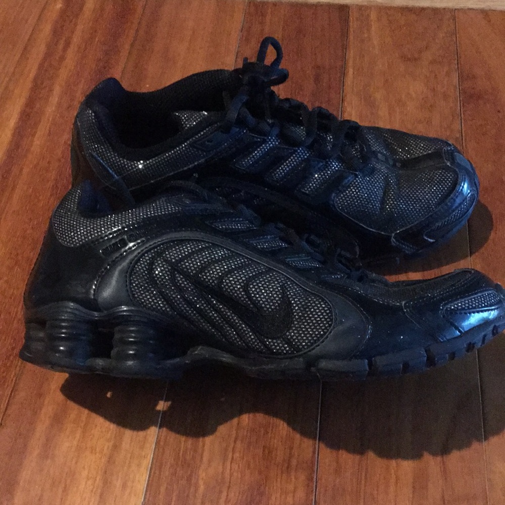 Nike Black Glitter Shox ✨ 🖤